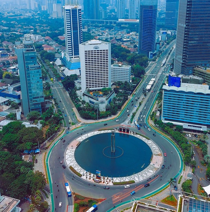 Ini Alasan Indonesia Menarik di Mata Investor Asing | KF Map – Digital Map for Property and Infrastructure in Indonesia